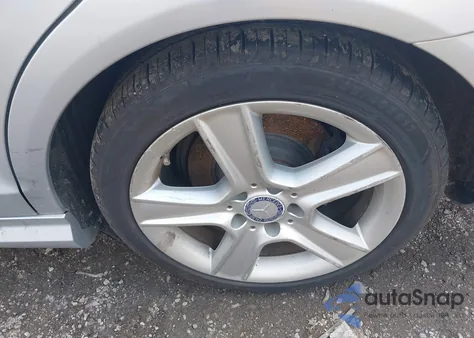 2010 Mercedes-Benz C 300 Luxury 4Matic/Sport 4Matic z USA, uszkodzony, nr VIN WDDGF8BB7AF480620